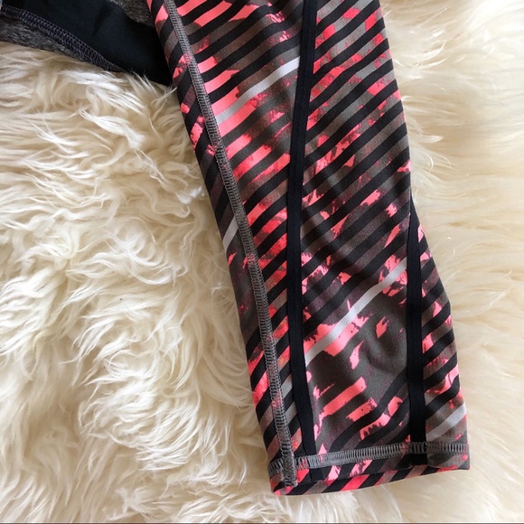 Athleta Radical Stripe Capri Coral/Gray Size XXS - Picture 7 of 8